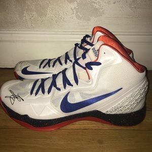 AUTOGRAPHED TYSON CHANDLER NIKE HYPER DISRUPTOR